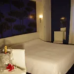 Hotel Logis & Restaurant - Le Mouton Blanc