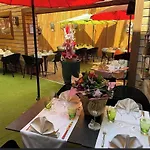 Hotel Logis & Restaurant - Le Mouton Blanc 3*