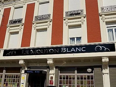 Logis & Restaurant - Le Mouton Blanc Отель