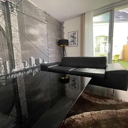 Logis & Restaurant - Le Mouton Blanc Hotell Cambrai