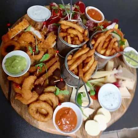 Logis & Restaurant - Le Mouton Blanc 3*