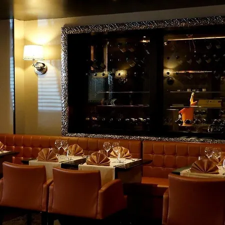 Logis & Restaurant - Le Mouton Blanc