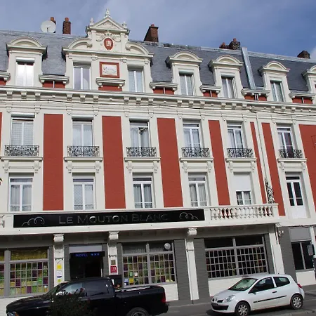 Hotell Logis & Restaurant - Le Mouton Blanc Cambrai