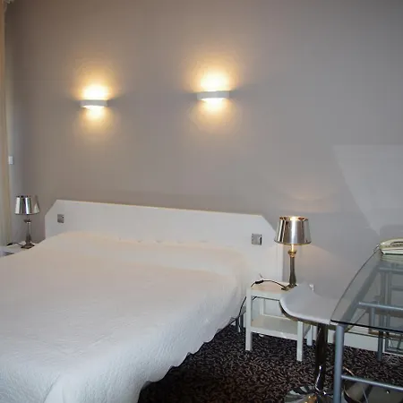 Logis & Restaurant - Le Mouton Blanc Hotel Cambrai