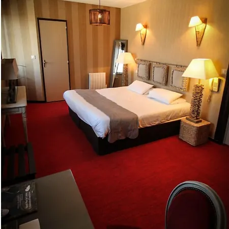 Logis & Restaurant - Le Mouton Blanc Hotell 3*